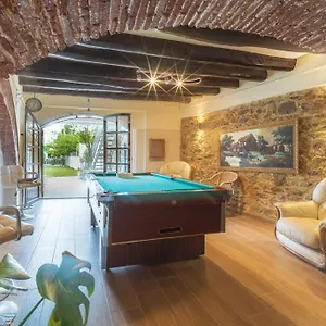 Newly Renovated Large With Garden Hébergement de vacances Castello D'Empuries